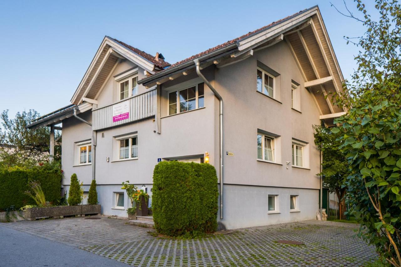 Gardenia-Altach, 2-4 P, Kueche, Garten, Terrasse, Parkplatz, Wifi, Ski Stellplatz Kültér fotó
